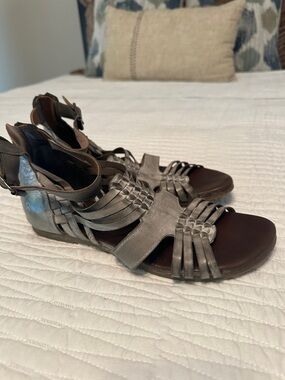 Women's Metallic Silver Woven Strappy Sandals